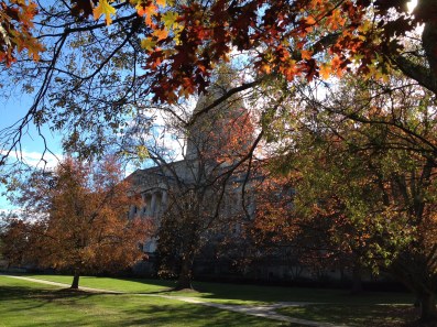 capitol-front-in-fall